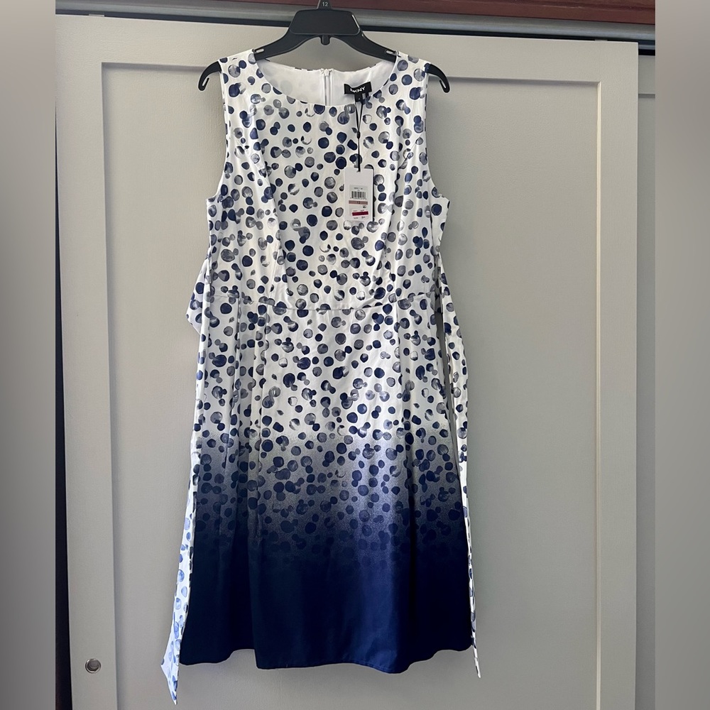 Blue & white ombré polka dot DKNY dress NWT!